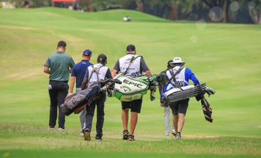 6 Days Riftvalley – Nairobi – Muthaiga Golf Tour Safari – Kedevries Tours and Safaris